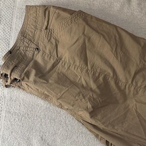EUC Lane Bryant Women's Tan Cargo Capris size 22